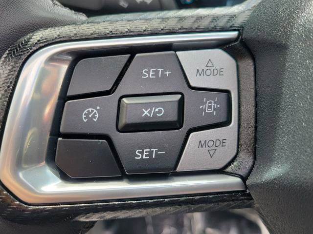 Certified 2025 Ford Mustang Premium image 30