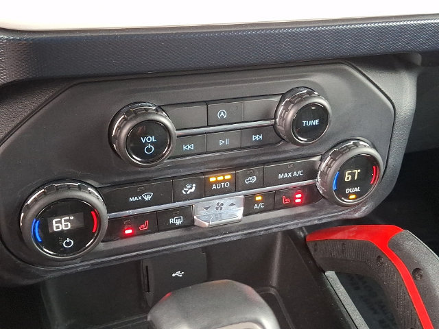 Certified 2023 Ford Bronco Heritage Edition AWD/4WD image 22