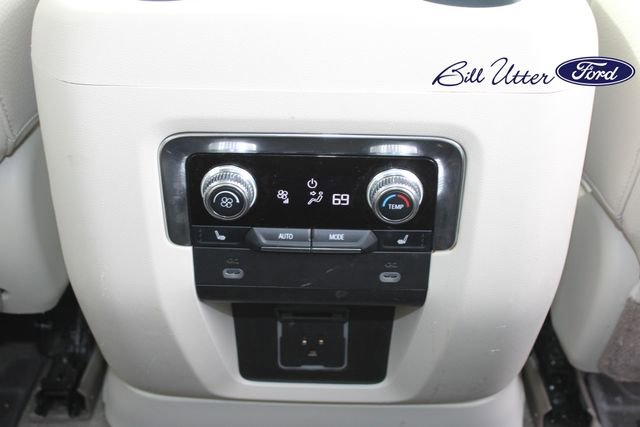 Used 2024 GMC Yukon XL Denali image 15