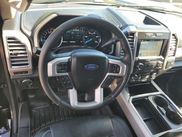 Certified 2017 Ford F250 Lariat w/ Chrome Package image 30