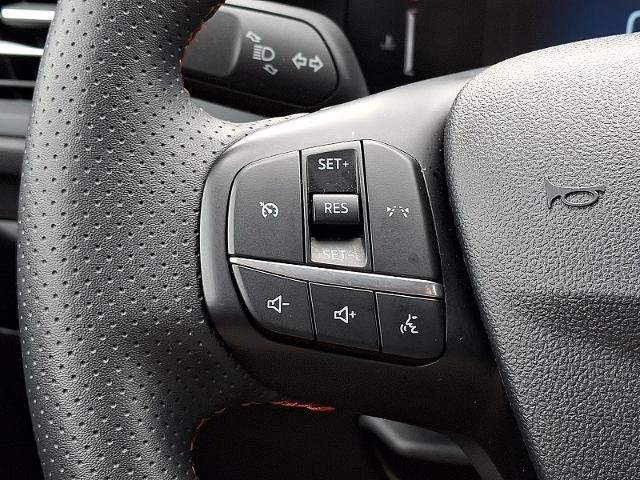 Certified 2025 Ford Escape ST-Line FWD image 20