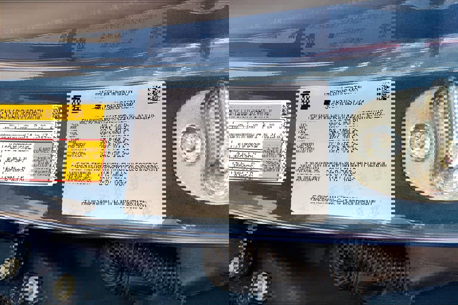 Used 2025 GMC Yukon XL Denali w/ LPO, Floor Liner Package image 37