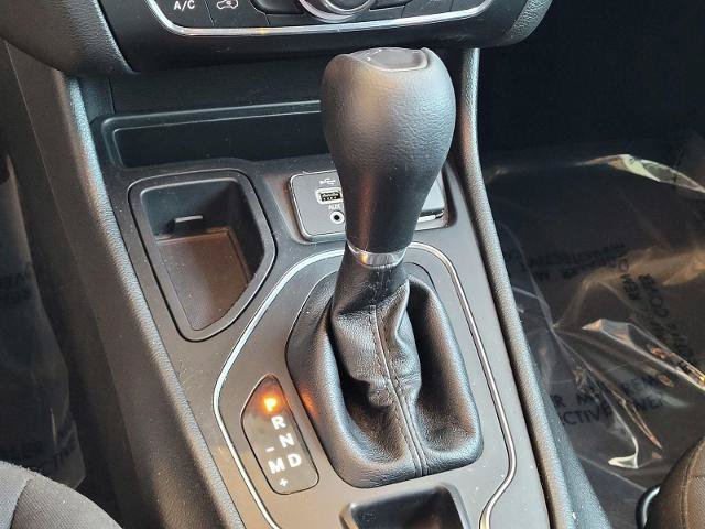 Used 2019 Jeep Cherokee Latitude w/ Popular Appearance Group FWD image 24
