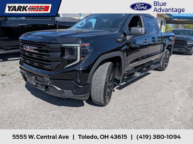 Used 2023 GMC Sierra 1500 Pro w/ Graphite Edition AWD/4WD image 1