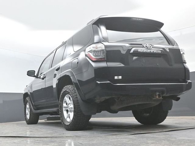 Used 2021 Toyota 4Runner SR5 Premium w/ Moonroof Package AWD/4WD image 22