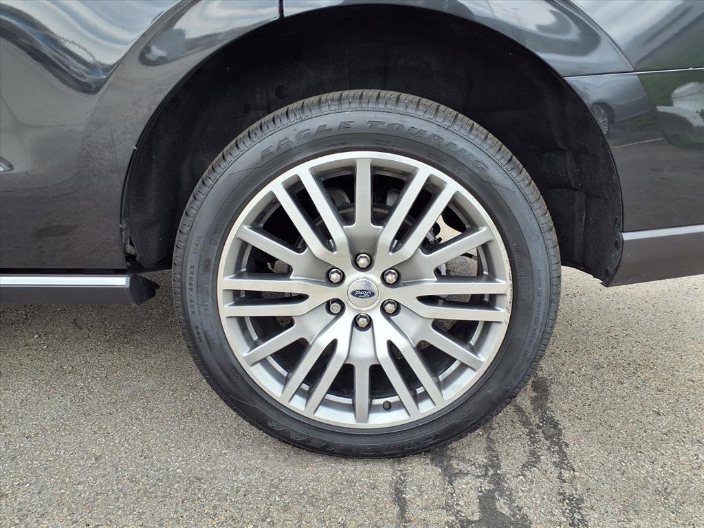 Certified 2023 Ford Expedition Limited image 7