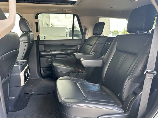 Certified 2023 Ford Expedition XLT RWD image 16