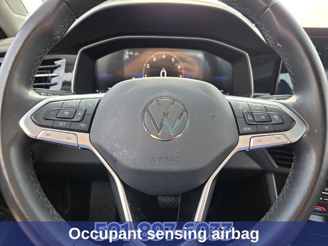 Used 2025 Volkswagen Jetta SE FWD image 26