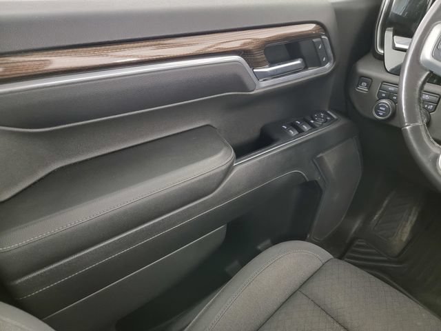 Used 2022 Chevrolet Silverado 1500 LT AWD/4WD image 29