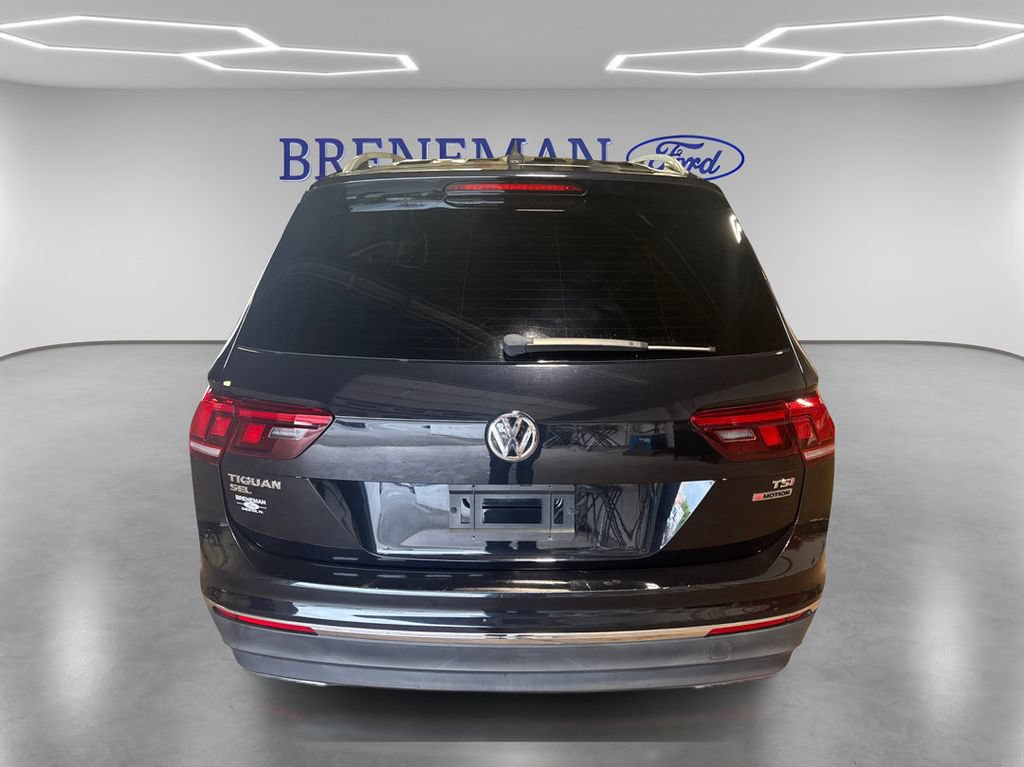 Used 2018 Volkswagen Tiguan SEL AWD/4WD image 7