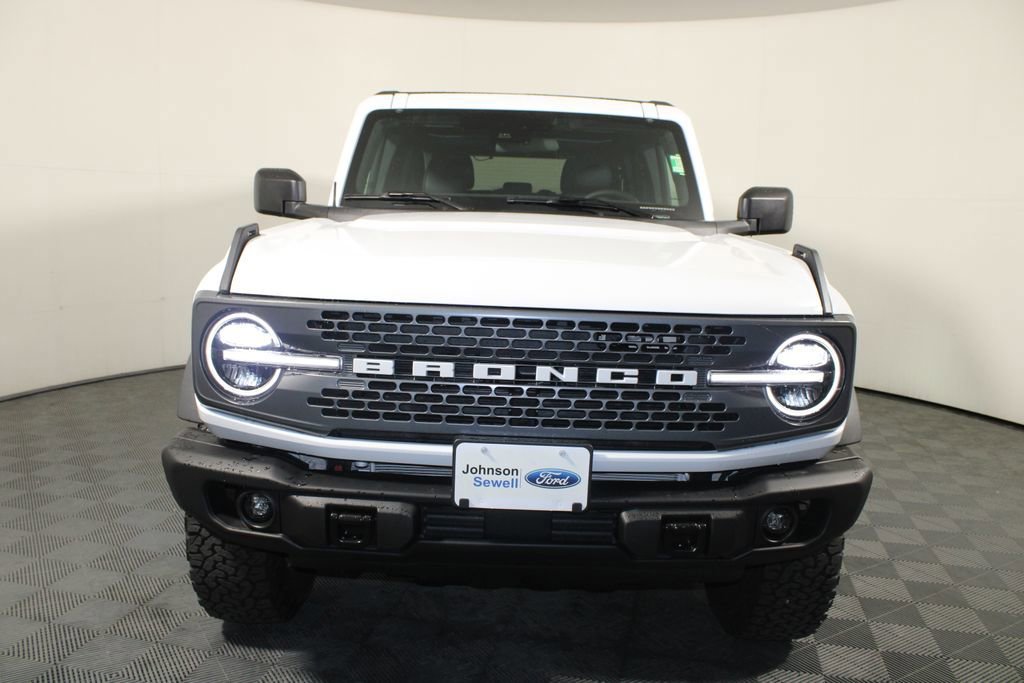 Certified 2025 Ford Bronco Badlands image 6