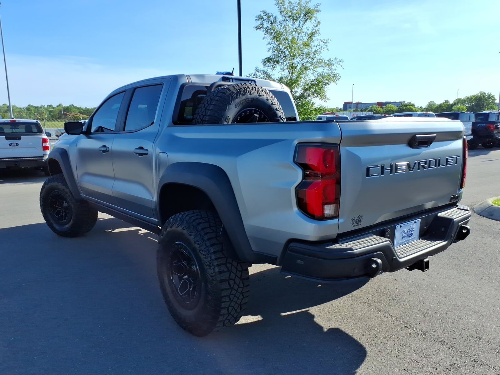 Used 2024 Chevrolet Colorado ZR2 w/ ZR2 Bison Edition AWD/4WD image 5