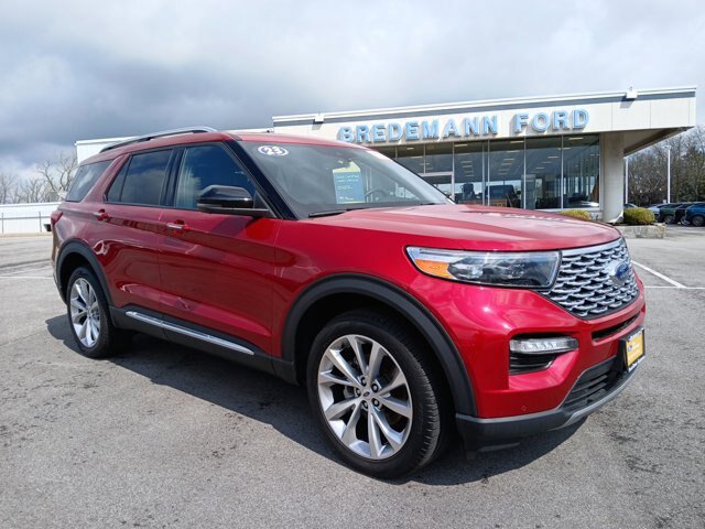 Certified 2023 Ford Explorer Platinum w/ Technology Package AWD/4WD image 2