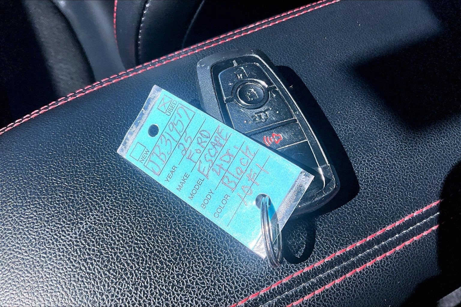 Certified 2025 Ford Escape ST-Line FWD image 13