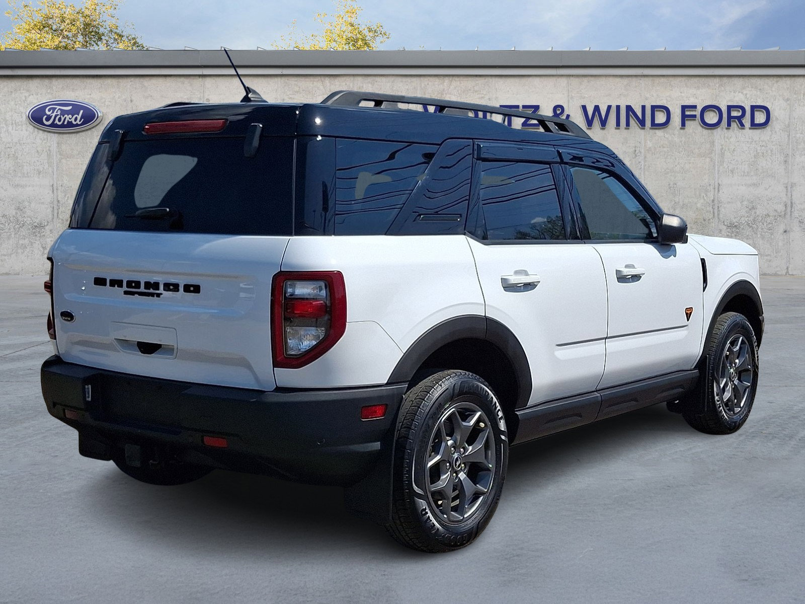 Certified 2021 Ford Bronco Sport Badlands w/ Badlands Package AWD/4WD image 6