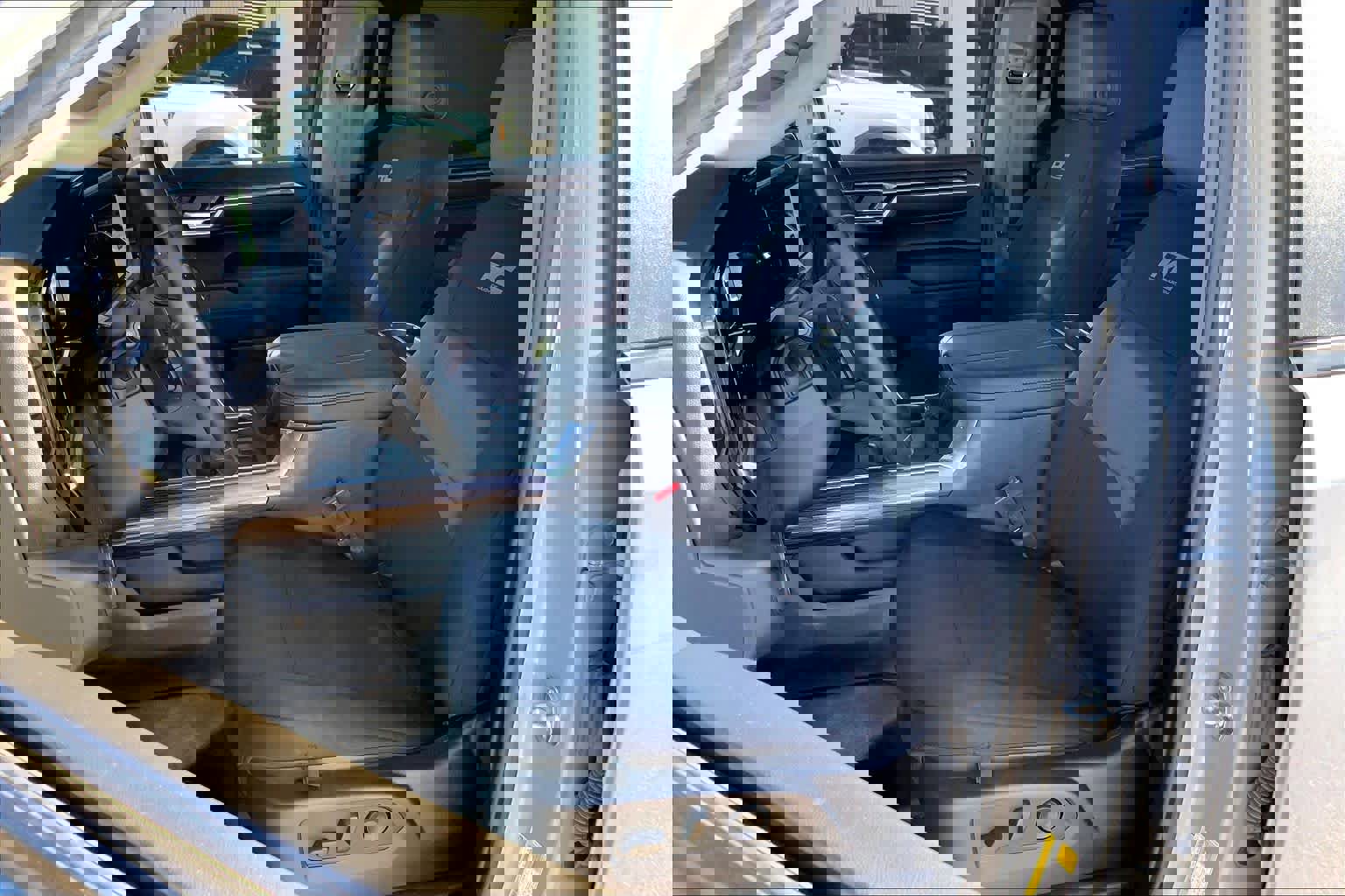 Used 2024 Chevrolet Silverado 1500 RST image 9