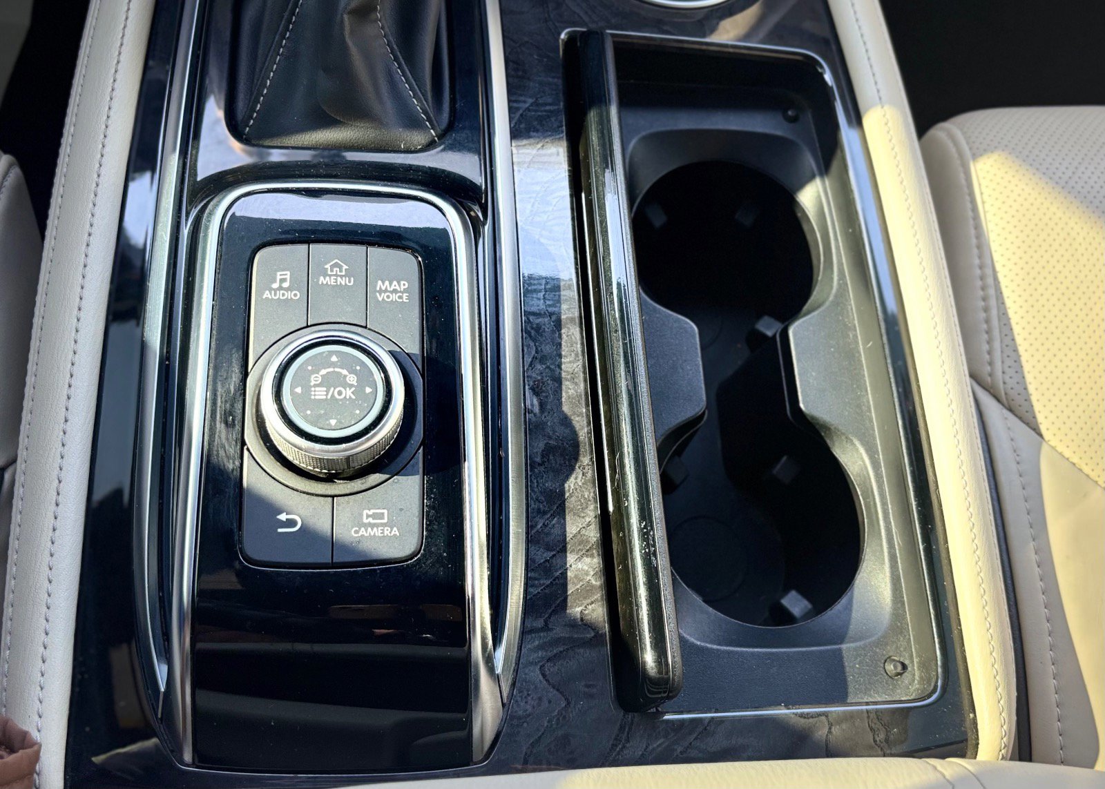 Used 2022 INFINITI QX80 Sensory w/ Cargo Package AWD/4WD image 76