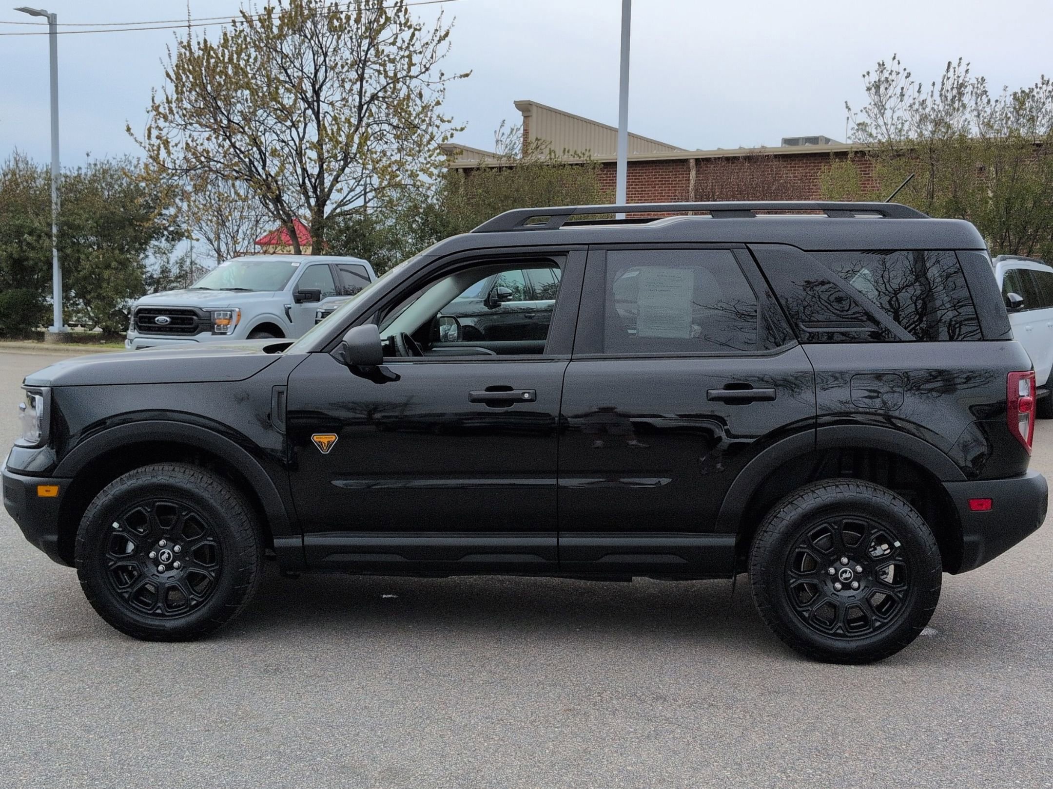 Certified 2025 Ford Bronco Sport Badlands image 2