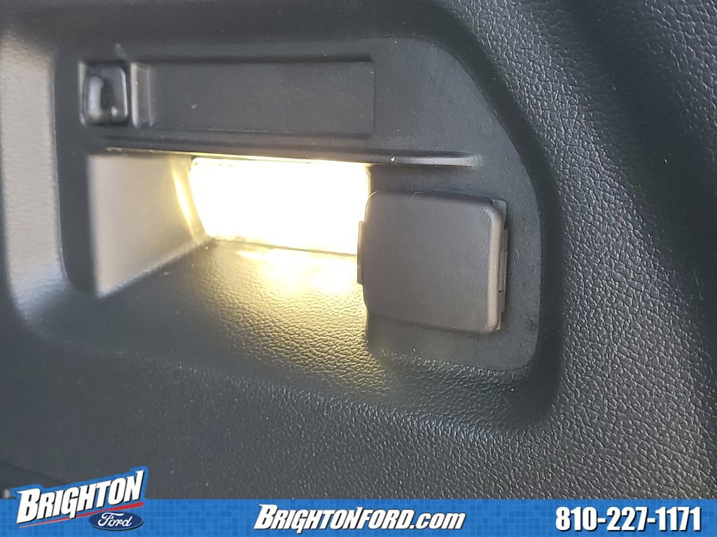 Certified 2023 Ford Explorer XLT image 8