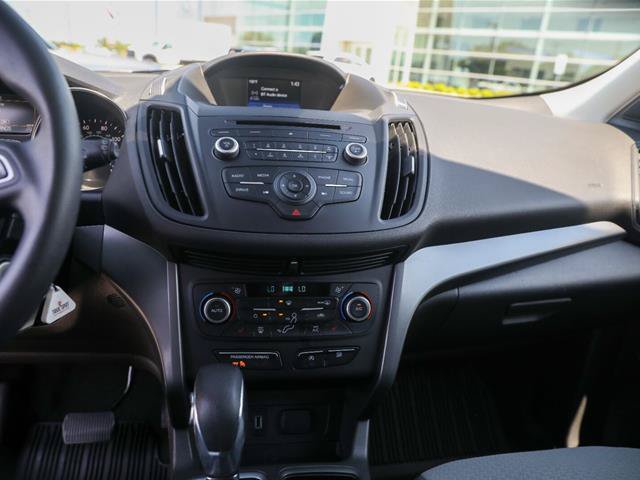 Certified 2018 Ford Escape SE w/ Ford Safe & Smart Package FWD image 32