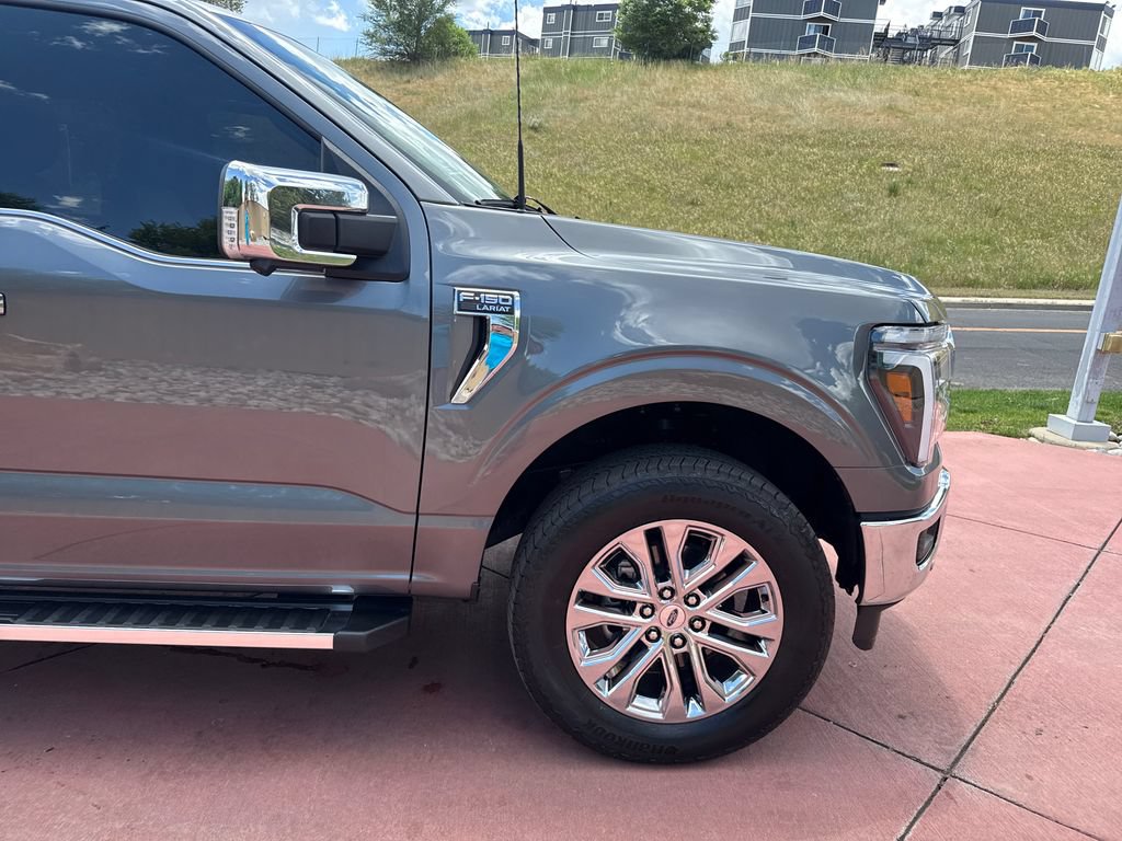 Certified 2025 Ford F150 Lariat w/ Equipment Group 501A Mid AWD/4WD image 33