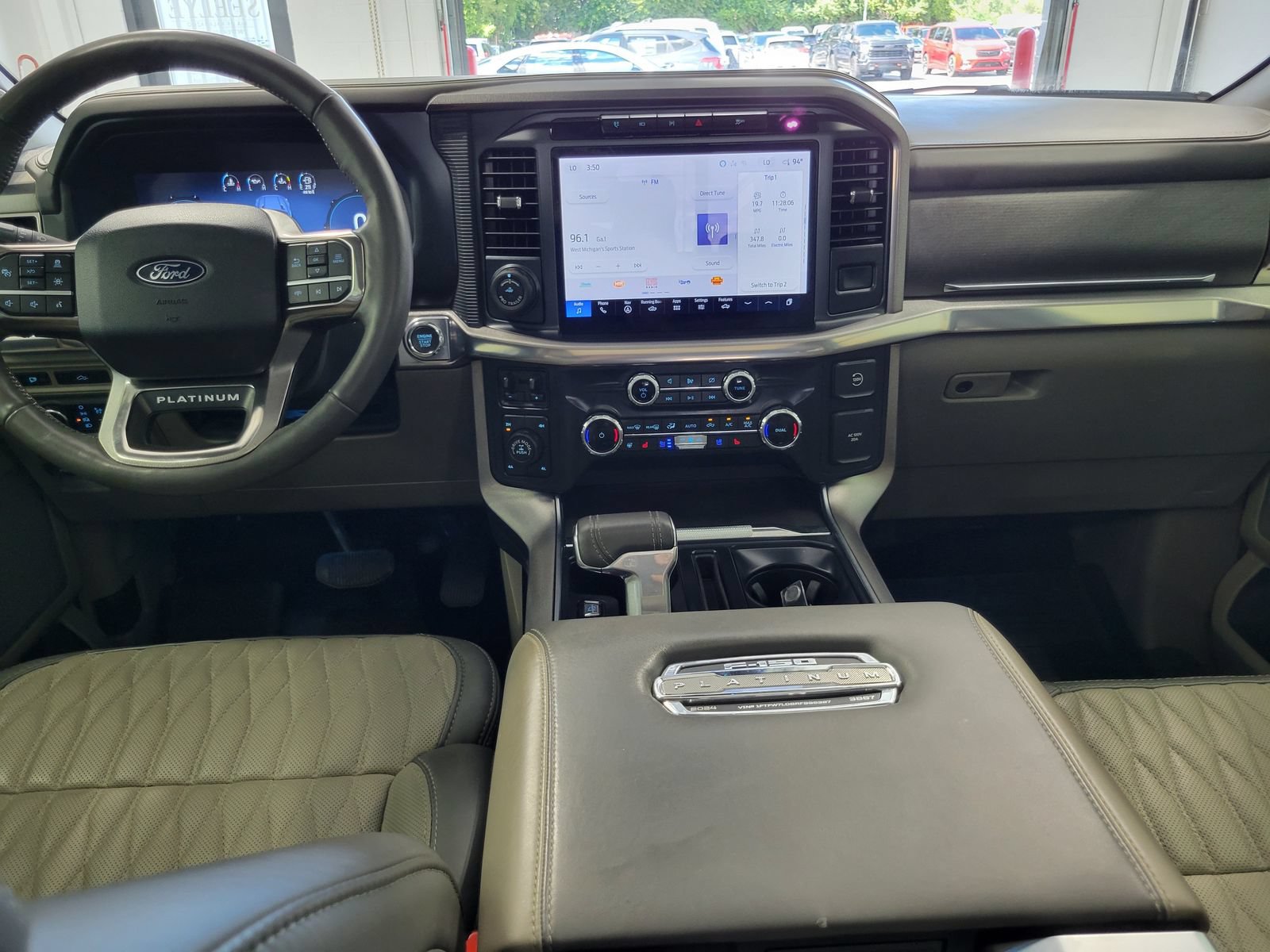 Certified 2024 Ford F150 Platinum w/ Equipment Group 703A Plus AWD/4WD image 27