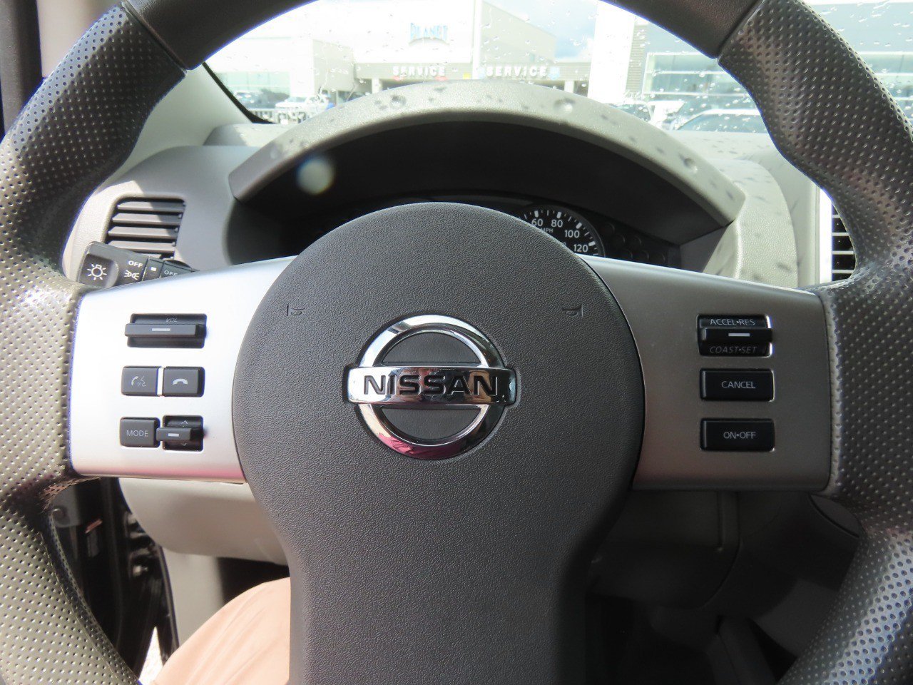 Used 2020 Nissan Frontier SV w/ Midnight Edition Floor Mats RWD image 27