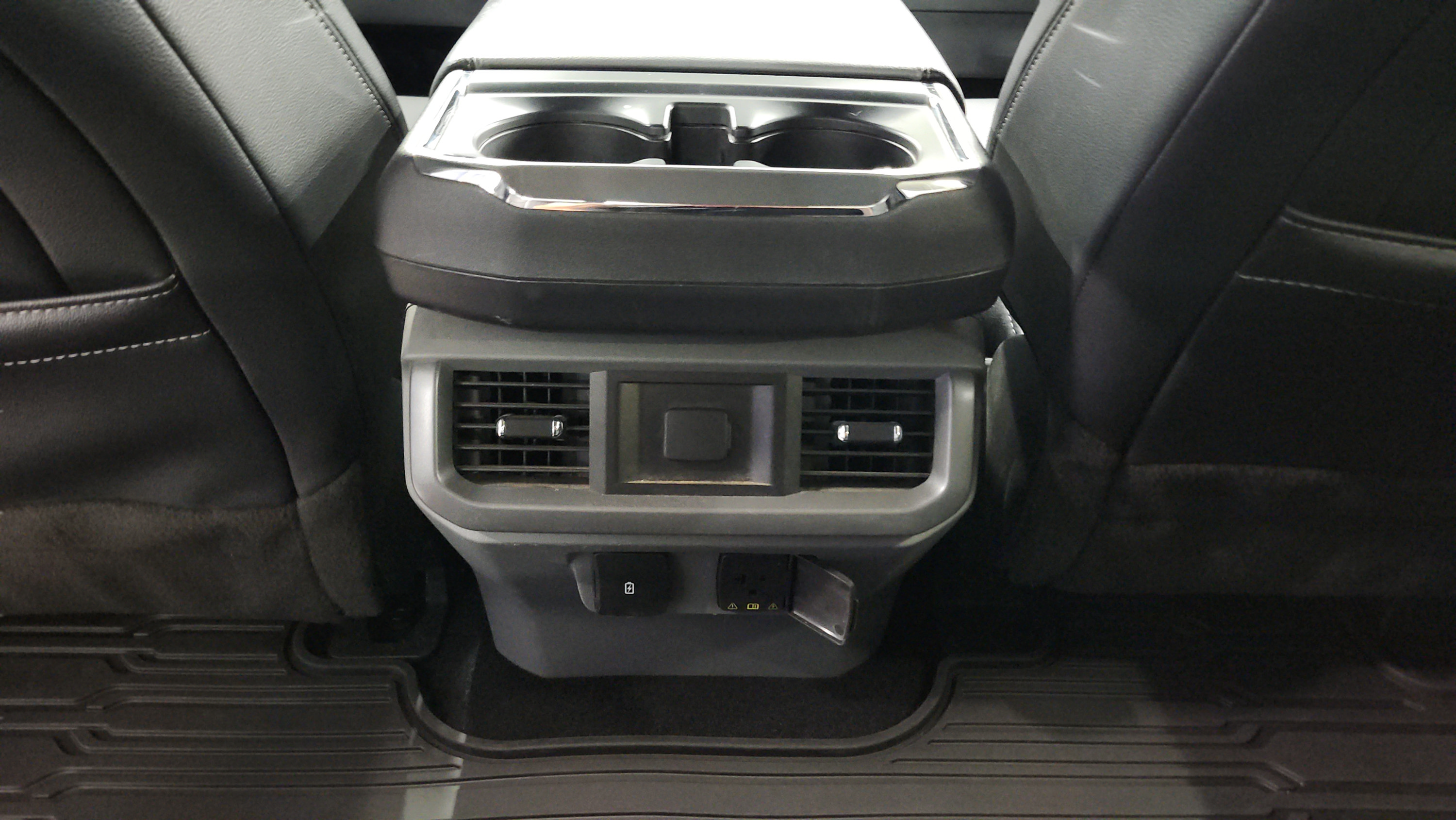 Certified 2023 Ford F150 Lariat w/ Trailer Tow Package AWD/4WD image 13