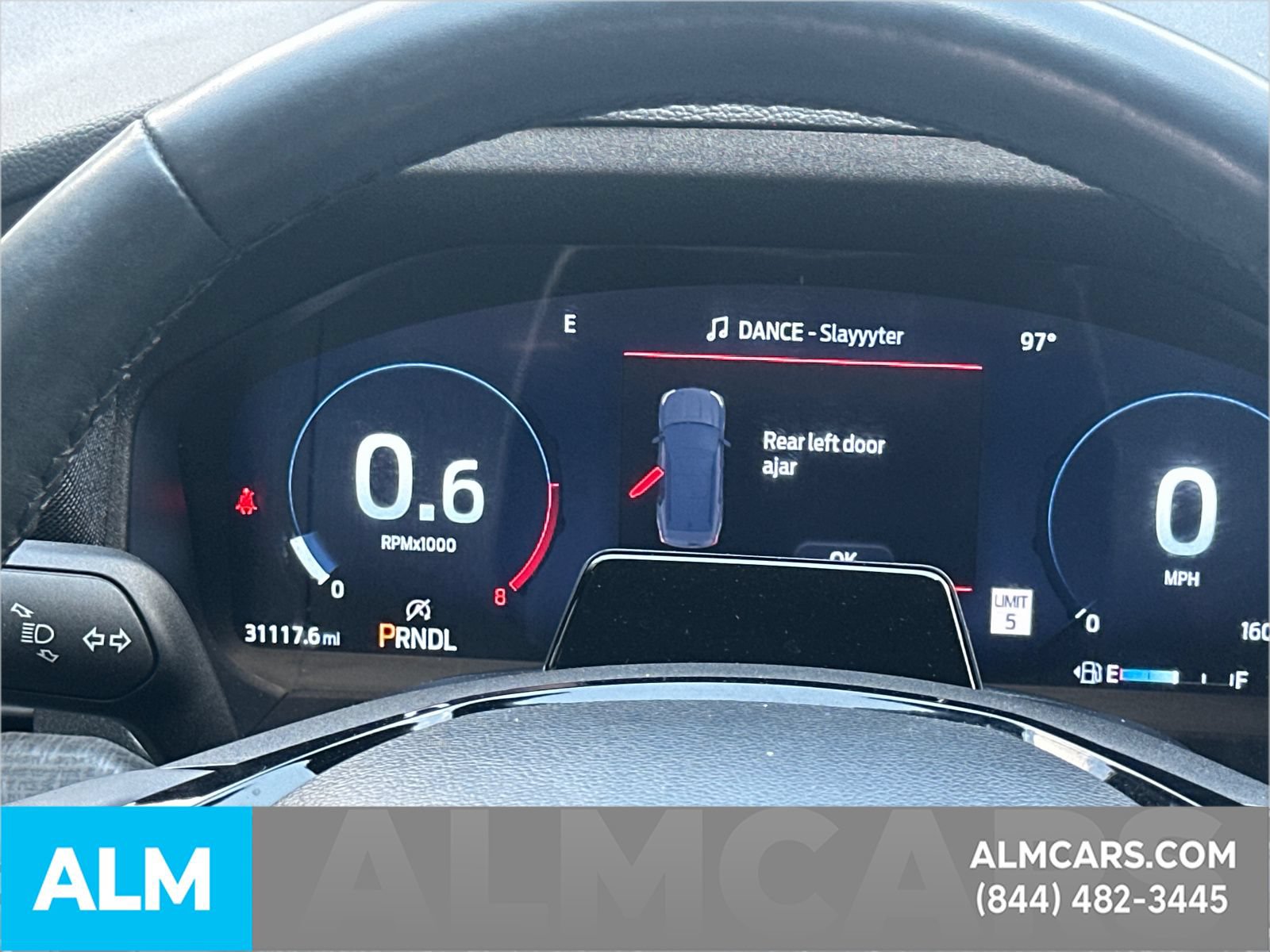 Certified 2025 Ford Explorer Platinum w/ Ultimate Package AWD/4WD image 30