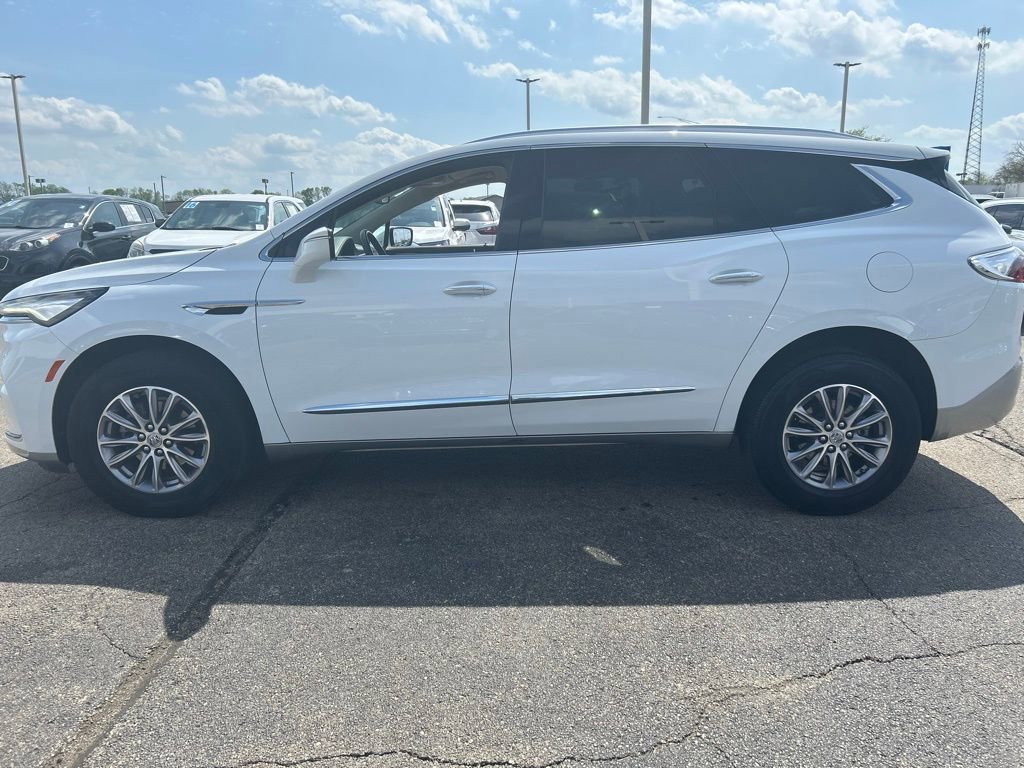 Used 2023 Buick Enclave Essence w/ Trailering Package, 5000 lbs. FWD image 7