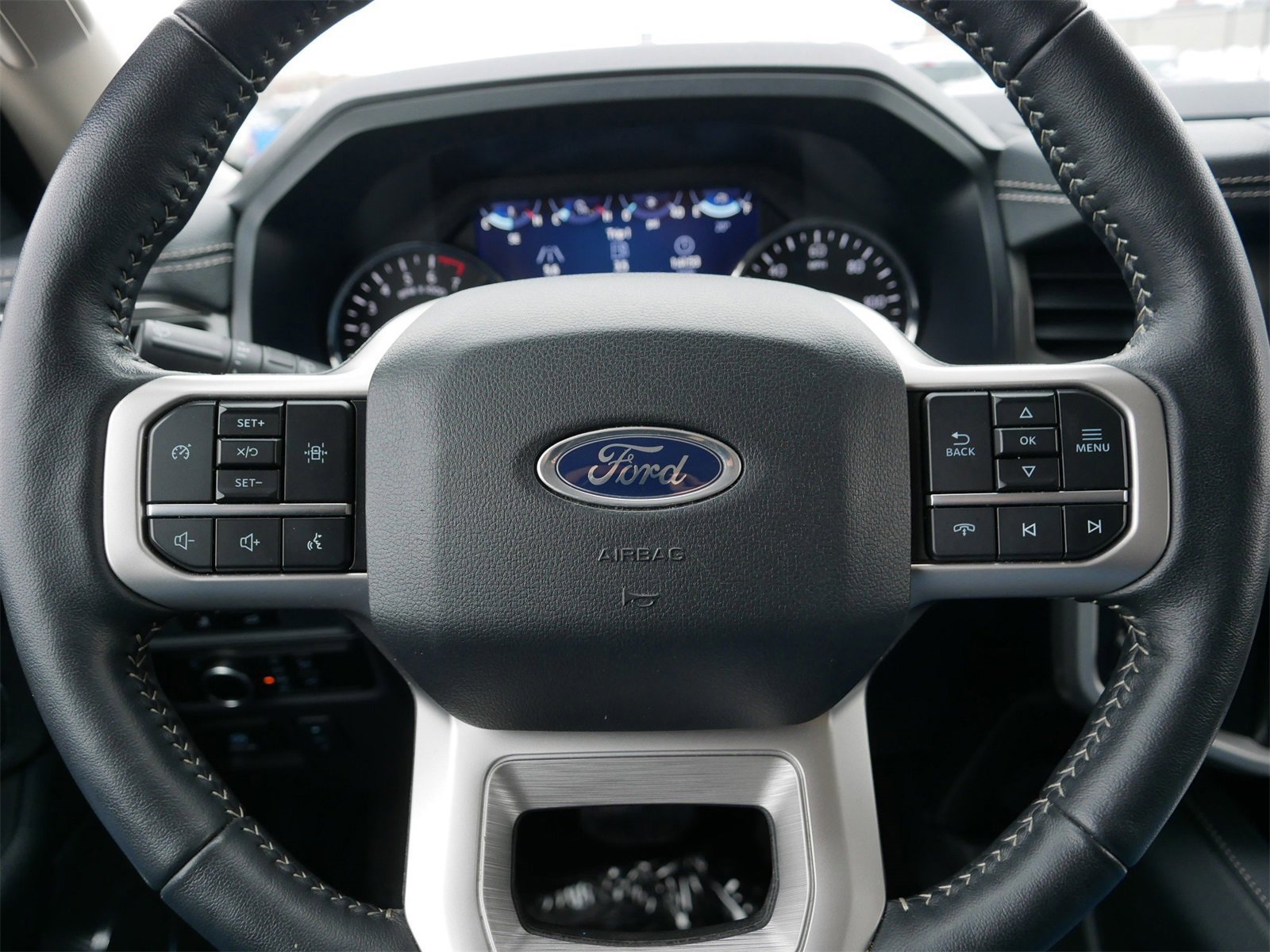 Certified 2024 Ford Expedition Max XLT image 25