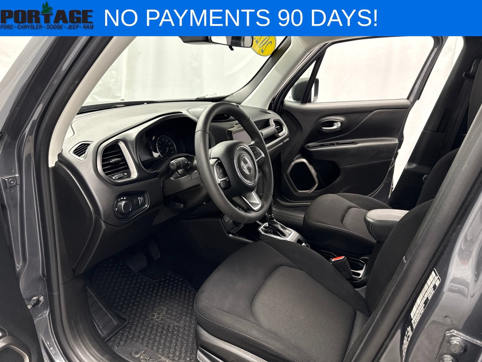 Used 2023 Jeep Renegade Latitude AWD/4WD image 10