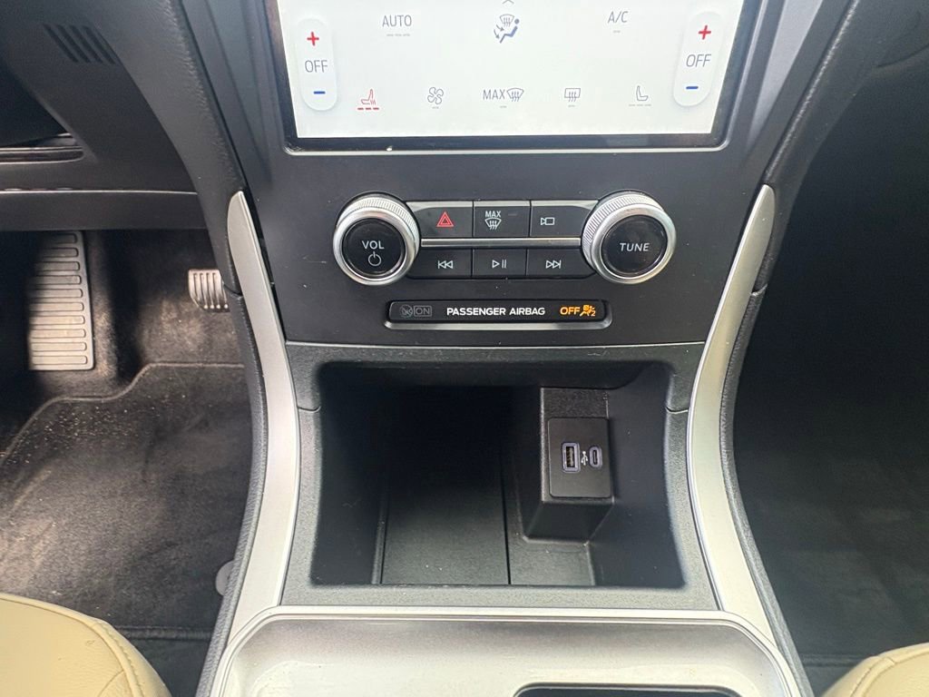 Certified 2024 Ford Edge SEL AWD/4WD image 23