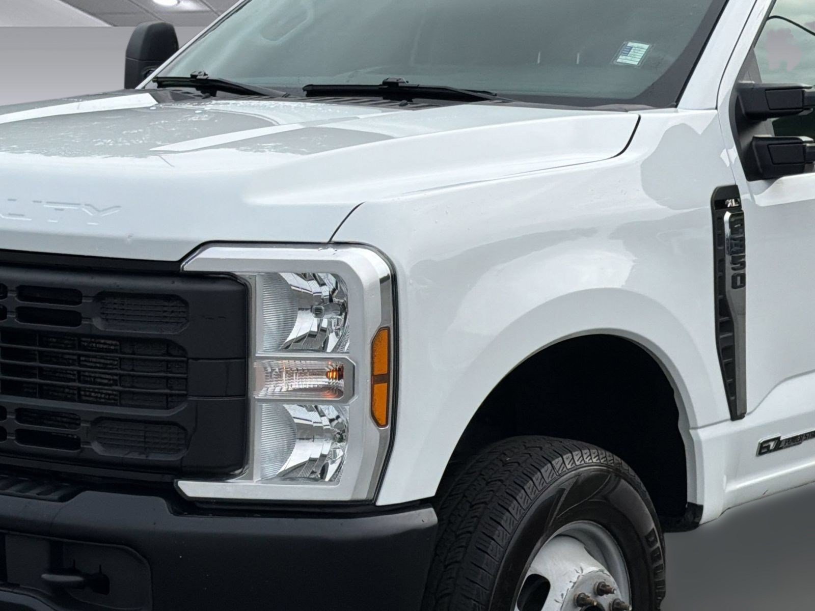 Certified 2025 Ford F350 XL AWD/4WD image 12