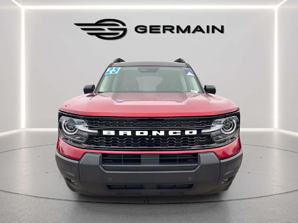 Certified 2025 Ford Bronco Sport Outer Banks w/ Outer Banks Tech Package+ AWD/4WD image 3