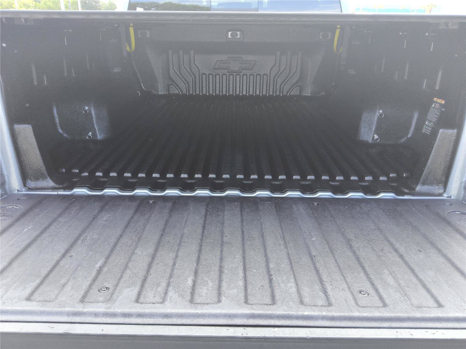 Used 2023 Chevrolet Silverado 1500 RST w/ Convenience Package II AWD/4WD image 5