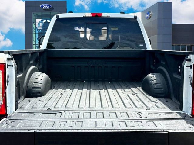 Certified 2025 Ford F250 Lariat w/ Lariat Ultimate Package AWD/4WD image 7