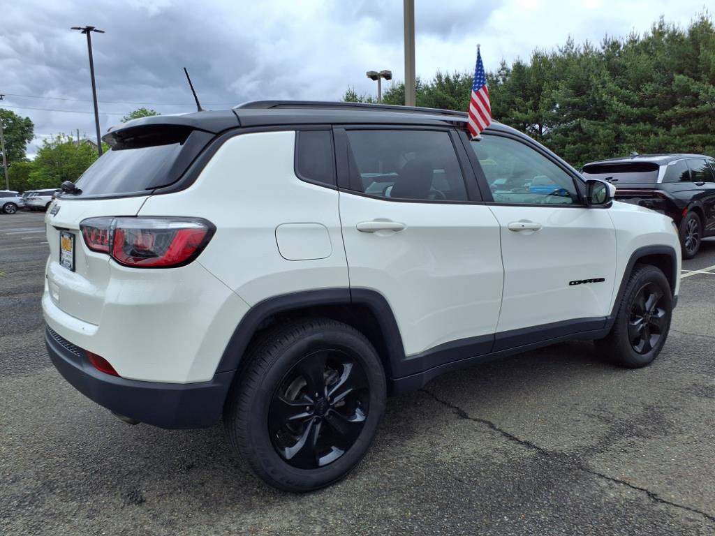Used 2020 Jeep Compass Latitude image 6