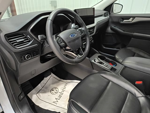 Certified 2023 Ford Escape Platinum AWD/4WD image 15