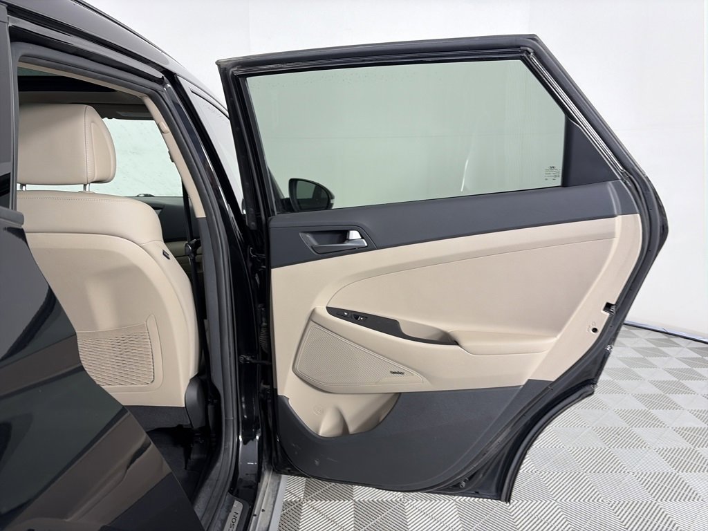 Used 2017 Hyundai Tucson Limited w/ Limited Ultimate Package 03 image 28