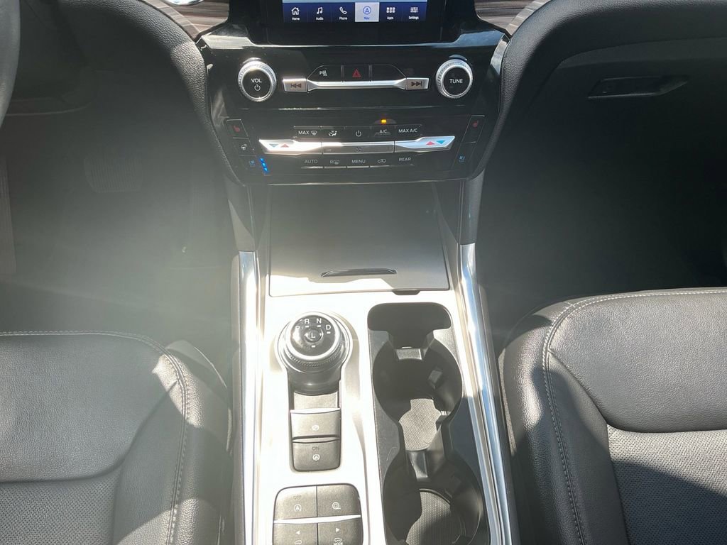 Certified 2023 Ford Explorer Limited w/ Limited Technology Package RWD image 20