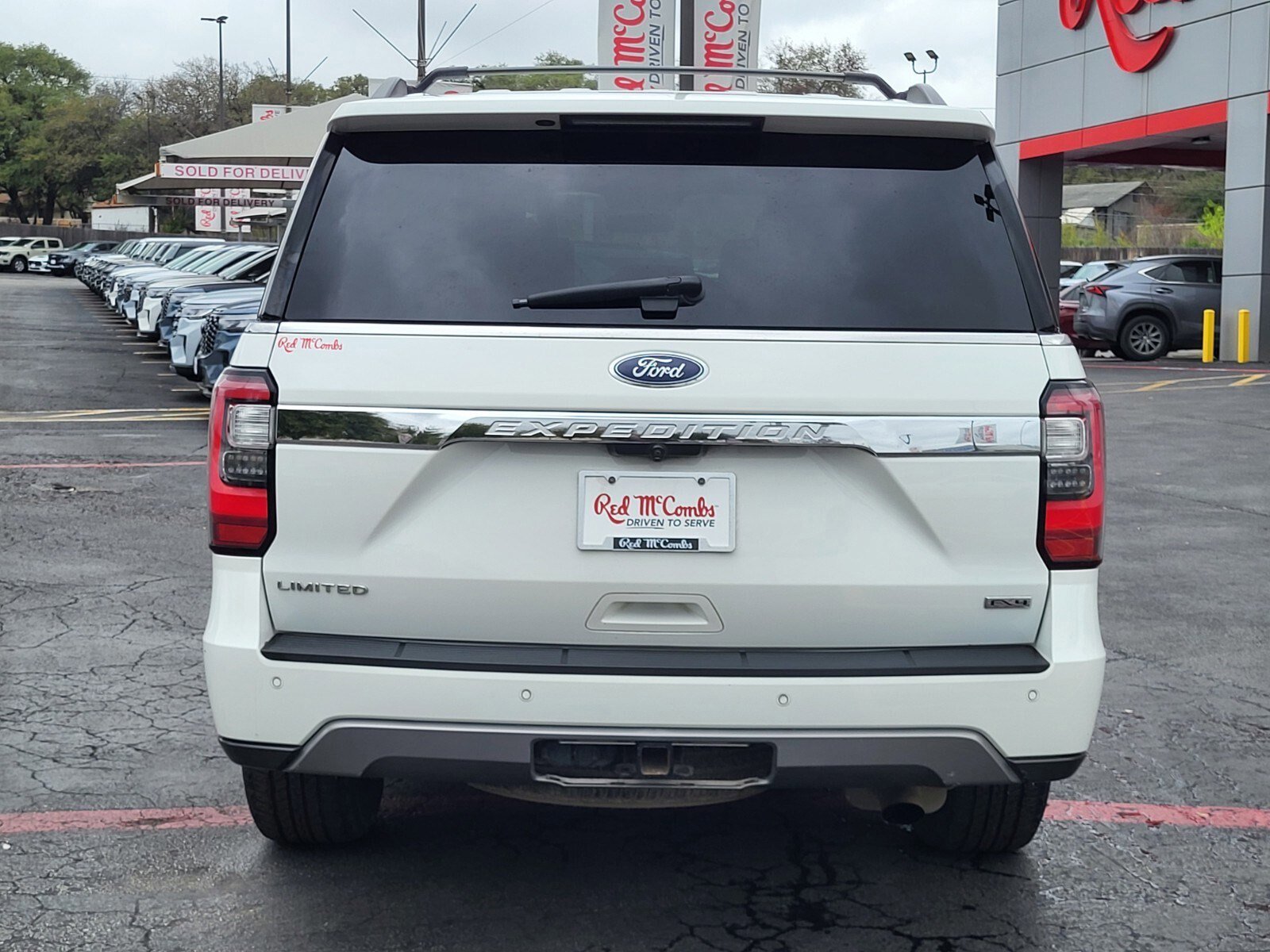 Certified 2021 Ford Expedition Limited image 3