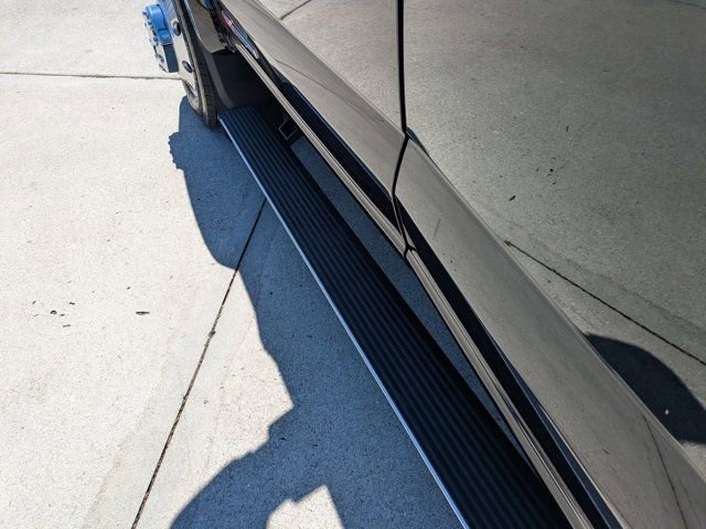 Certified 2025 Ford F450 Platinum w/ Platinum Plus Package image 14