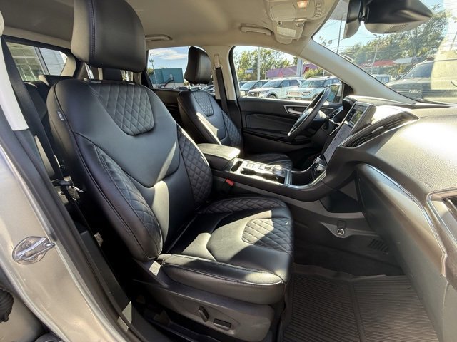 Certified 2024 Ford Edge Titanium image 13