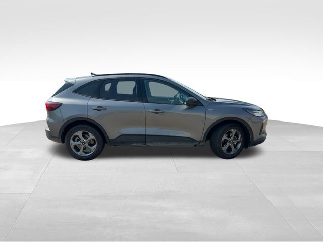 Certified 2025 Ford Escape ST-Line FWD image 7