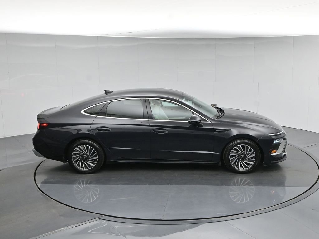 Used 2024 Hyundai Sonata SEL FWD image 8