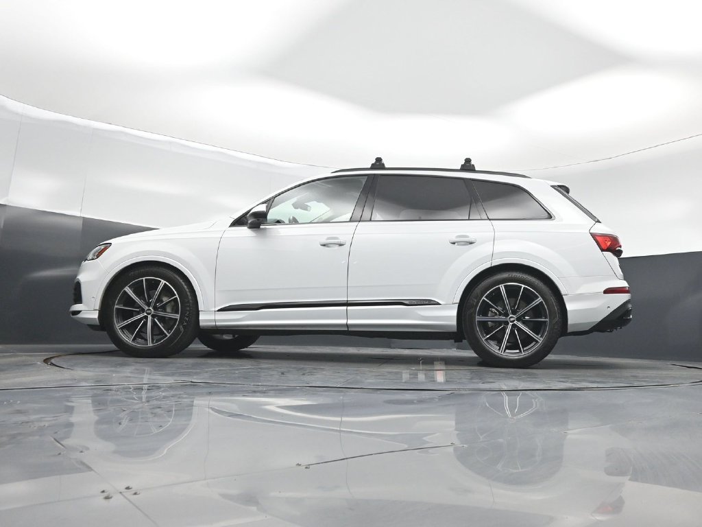 Used 2021 Audi Q7 3.0T Prestige w/ Prestige Package AWD/4WD image 8