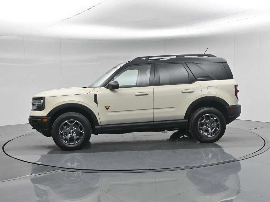 Certified 2024 Ford Bronco Sport Badlands w/ Premium Package AWD/4WD image 35