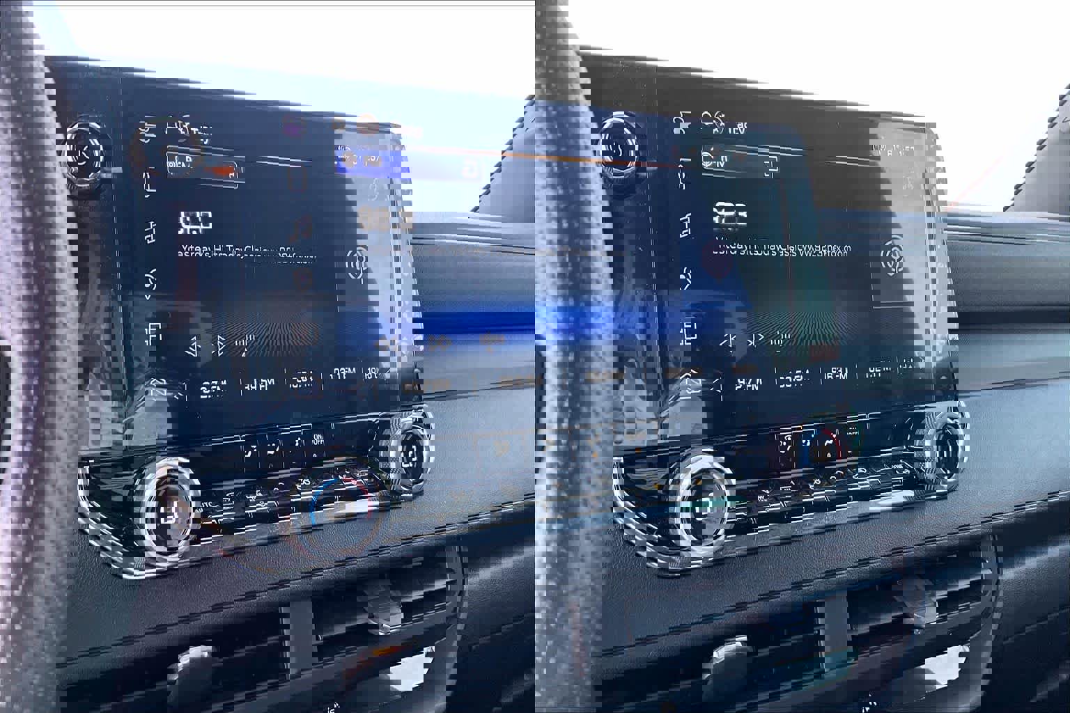 Used 2026 Chevrolet Colorado Trail Boss image 33