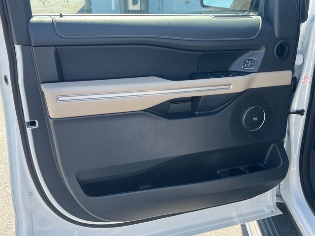 Certified 2024 Ford Expedition Max Limited image 12